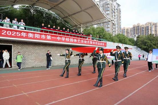 clip_image002.jpg 4864db1f5f1ab211d7d2ccda454361f0