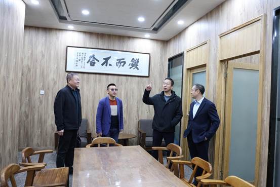 clip_image006.jpg IMG_2911