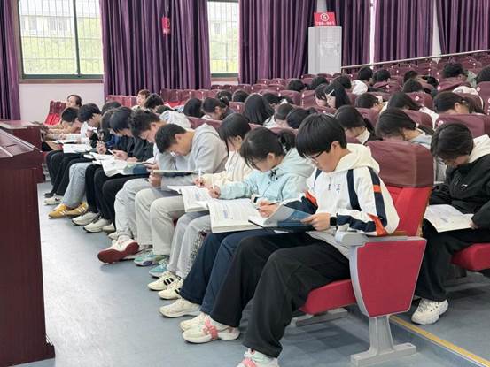 b3cd0e819af1804f7204e502ffb1c918