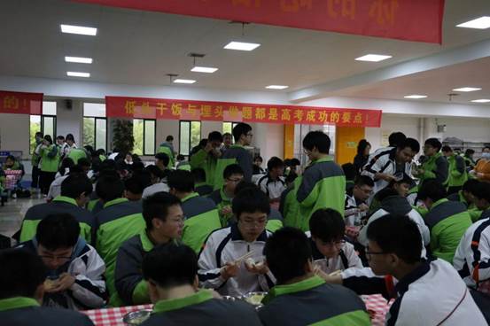 clip_image008.jpg 2254977031abb7cb42108bc12efd258b