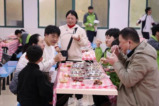 clip_image012.jpg de26069f6d5d14245020a24f68aac82e