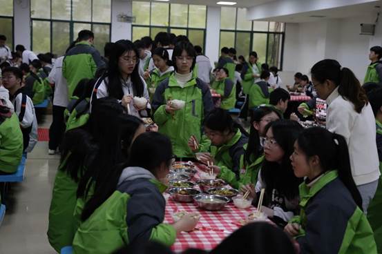 clip_image016.jpg cc42098abf1bedfa97a9f6d79d9bba62