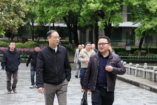 e23ccb9712ae495ab0f797e8267c4384