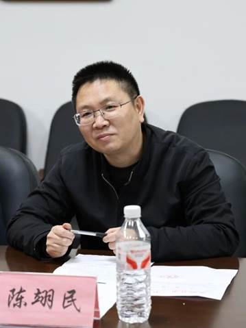 0b096eb3b47d88561129b7373e9ae798