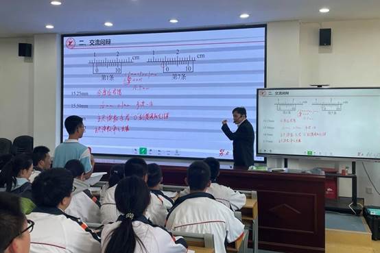 ddadfdb9bf64f683952a04df64f7f268